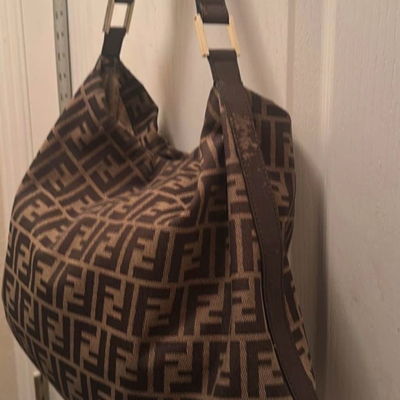 Fendi ZUCCA LARGE Hobo in Tobacco Tan and Black Logo Tote. - Picture 5 of 12